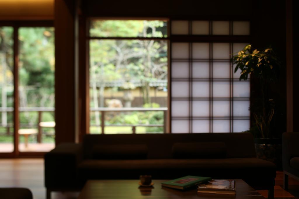 Hotel Mikiya à Toyooka  Extérieur photo